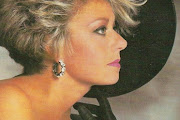 Elaine Paige