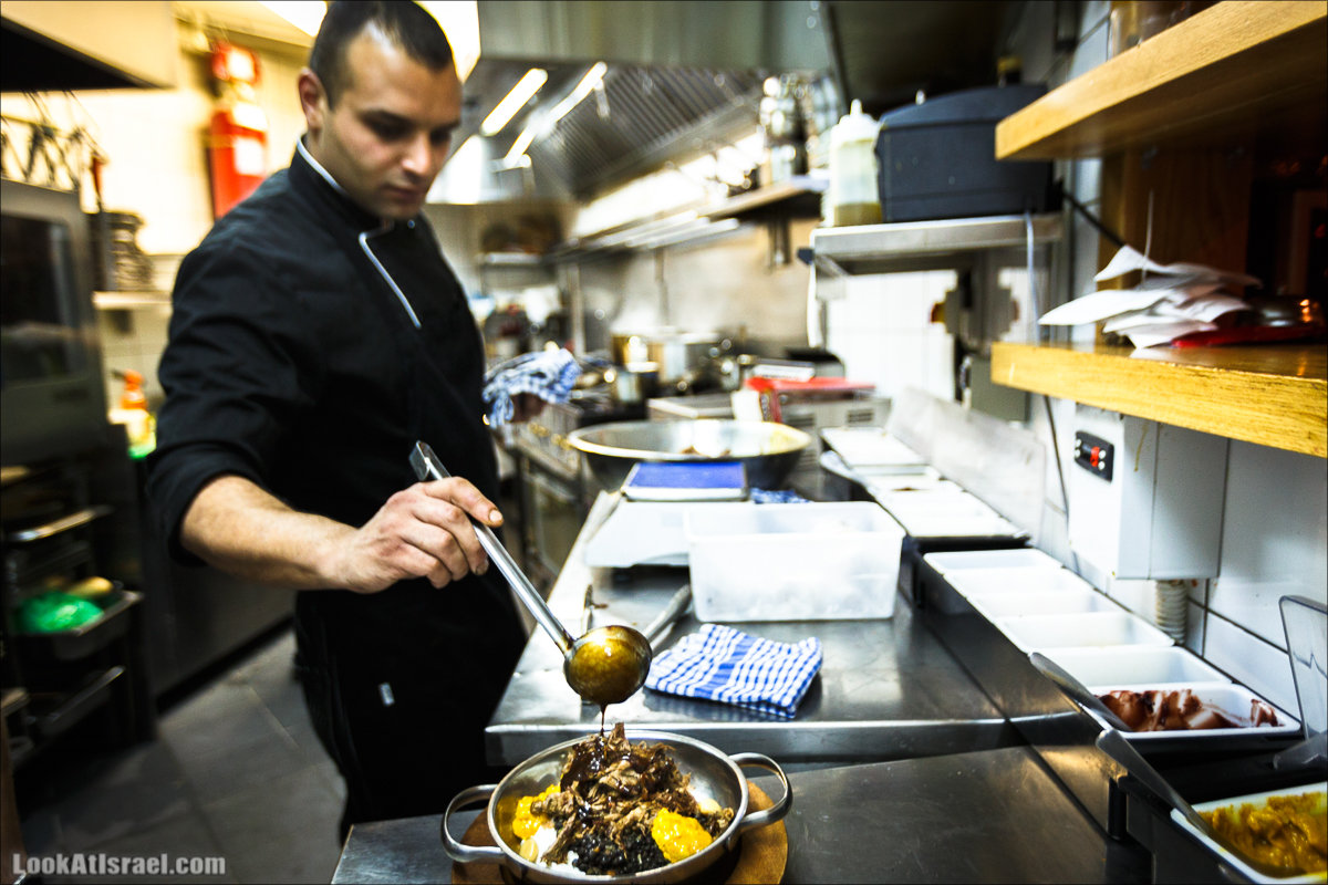 Ресторан «Муза на горе» в поселении Шореш, Иерусалим | LookAtIsrael.com - Фото путешествия по Израилю | מסעדת מוזה בהר