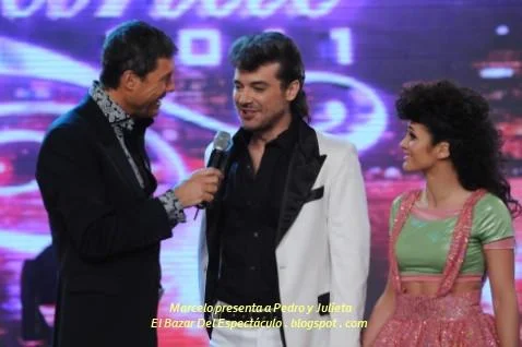 Marcelo presenta a Pedro y Julieta.JPG