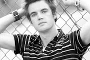 Tyler Hilton
