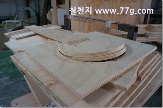77gDSC08028-20130306-115302