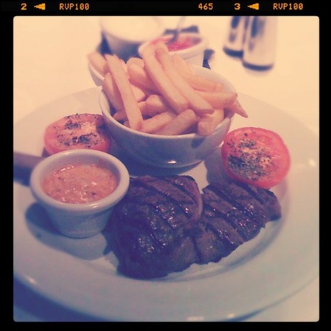 #14 - Smollensky's rump steak with cajun blue cheese sauce and chips