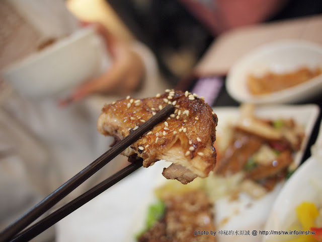 主菜誠意不足 ~ 台中中港路三十年老店"丸松精緻套餐" 中式 便當/快餐 區域 台中市 咖啡簡餐 定食 西區 飲食/食記/吃吃喝喝 