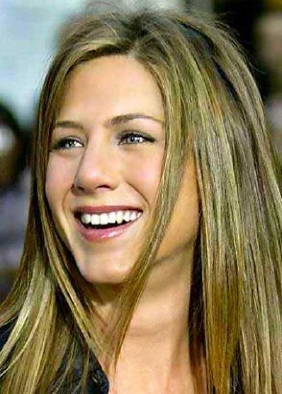 [jennifer-aniston-smile6.jpg]
