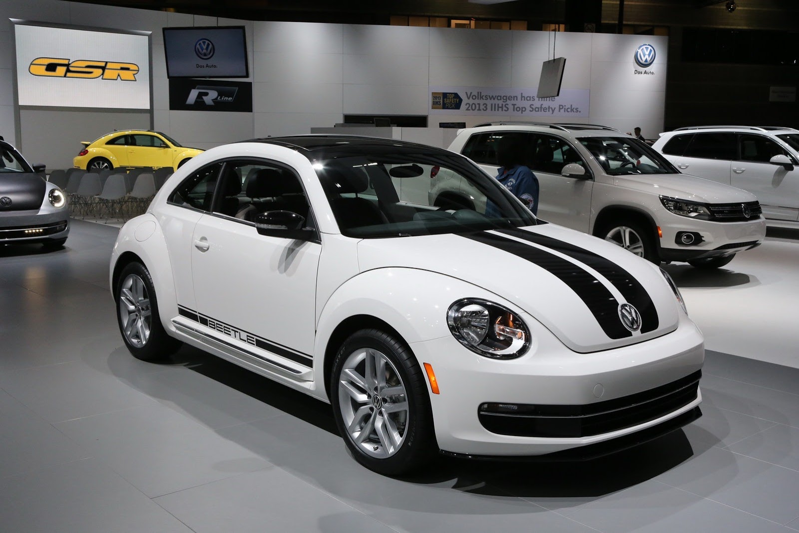 [2013-Chicago-Auto-Show-103%255B2%255D.jpg]