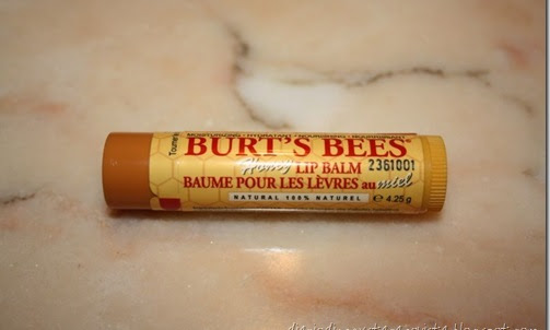 Review Burt’s Bees Honey Lip Balm