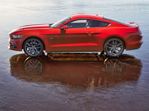 2015-Ford-Mustang-26.jpg