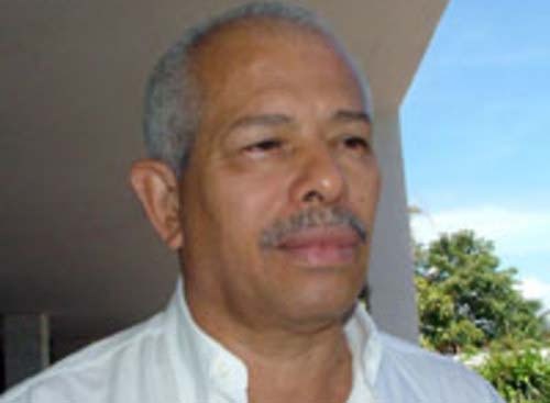 [MANO%2520CANDIDO%255B3%255D.jpg]