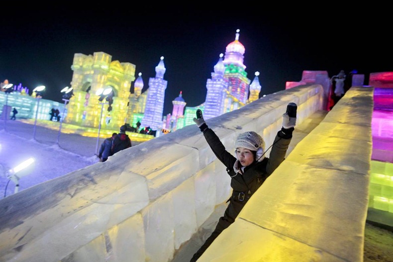 harbin-ice-festival-2012-16