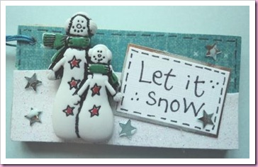 Let It Snow Wooden Tags 2