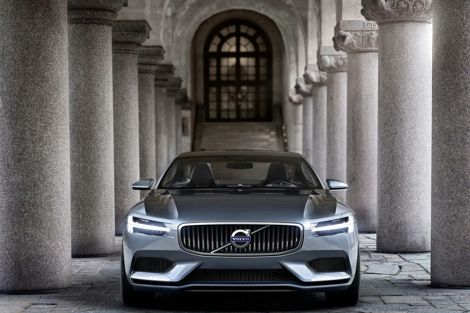 [Volvo-Concept-Coupe-4%255B2%255D.jpg]