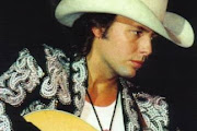 Dwight Yoakam