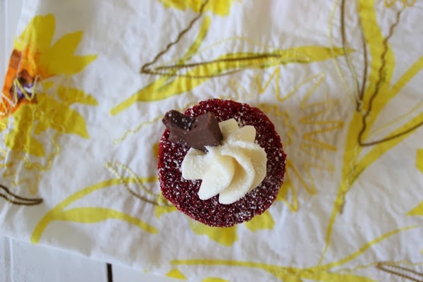 Red Velvet Mini Cakes with Cream Cheese Frosting