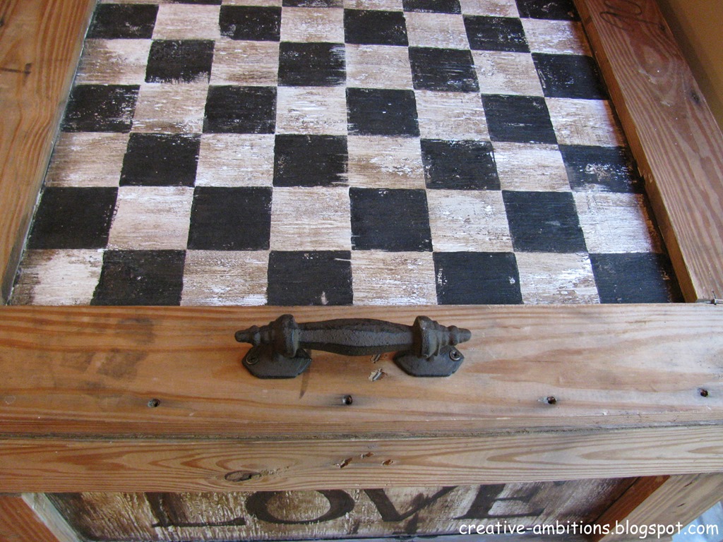 [Shipping-Crate-Table-Checkerboard5.jpg]