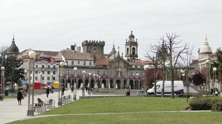 Arcada de Braga e Igreja da Lapa