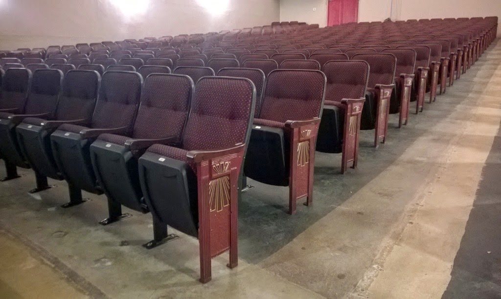 [AlgonquinNewSeats_1%255B3%255D.jpg]