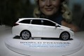 2013-Toyota-Auris-Touring-Sports-3