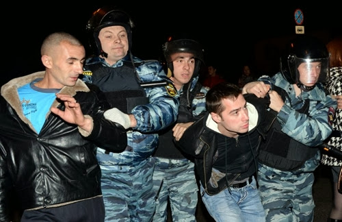 Фотографии беспорядков в Бирюлево