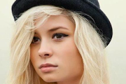 Nina Nesbitt