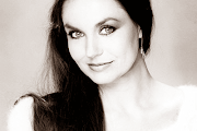 Crystal Gayle