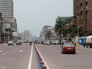 Boulevard du 30 juin à Kinshasa. Radio Okapi/ Ph. John Bompengo