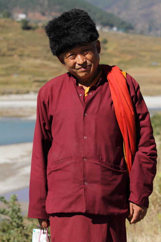 Bhutanese man met on the trek from Punakha to Wangdi, Bhutan