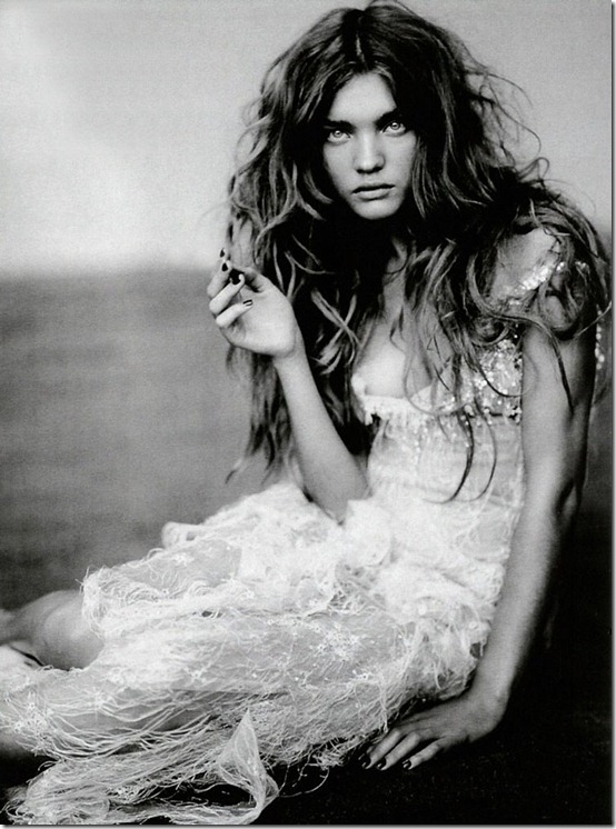 vogue-it-sept-2004-4