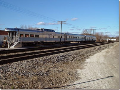 046 Sussex - Passenger Cars at Quad/Graphics from South