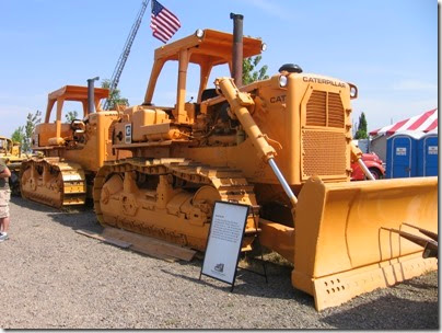 IMG_8575 1979 Caterpillar Dual Quad-Trac D9 at Antique Powerland in Brooks, Oregon on August 1, 2009