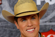 Dustin Lynch