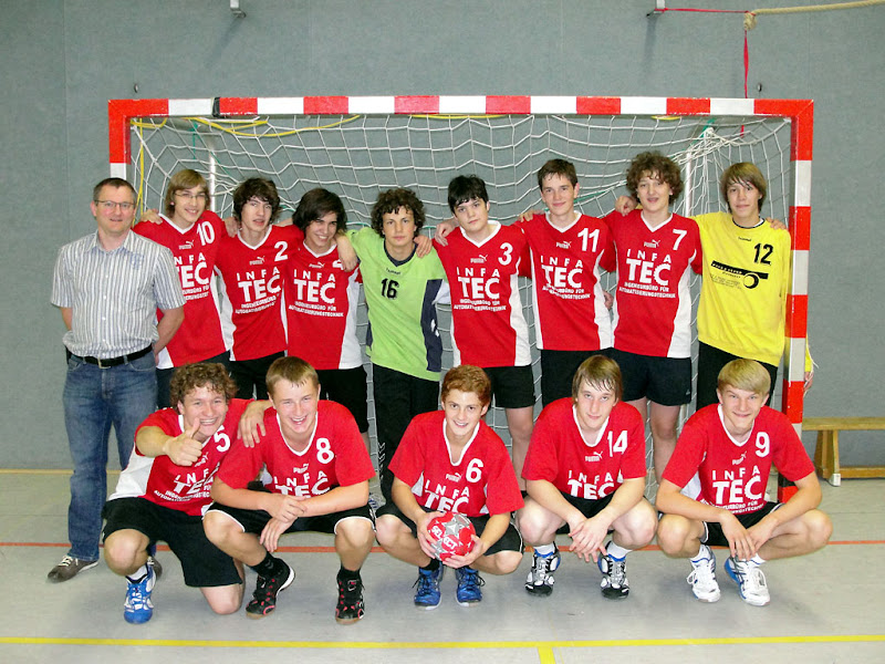 Männliche B-Jugend 2011/2012 Männliche B-Jugend 2011/2012