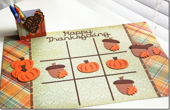 Thanksgiving kids table decorating and activity ideas--tic tac toe place mat with pumpkins and acorns
