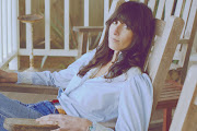 Nicki Bluhm and the Gramblers