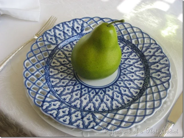 CONFESSIONS OF A PLATE ADDICT My Favorite Spring Tablescape in Blue and White