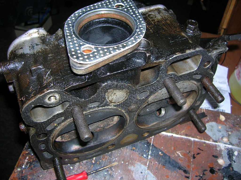 [exhaust%2520001%255B4%255D.jpg]