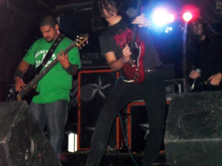 [30498_1459399207826_1318776343_1240828_4425952_n%255B2%255D.jpg]