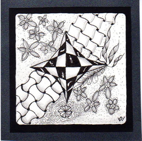 Tangled Up In Art: One Zentangle a Day - Day 18: Curvilinear Geometric ...