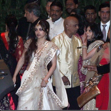 soha ali khan @ Saif Kareena wedding