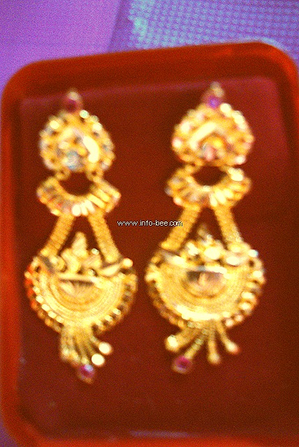 [Thangamayil%2520Jewellery%2520design%2520pictures.jpg]