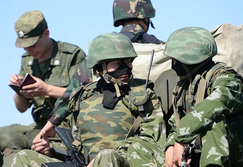 "Мирная миссия-2013": Фотографии российских военных