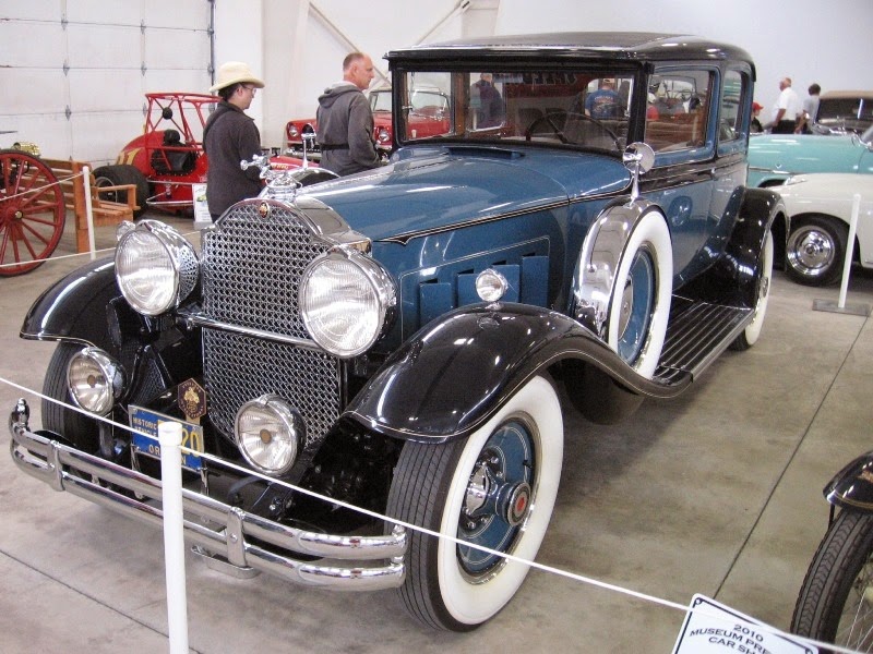 [IMG_4782-1931-Packard-Coupe-at-Antiq%255B2%255D.jpg]