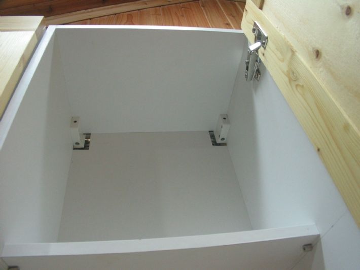 [IE3D0O5QL5BRBY8B1TRK%255B3%255D.jpg]