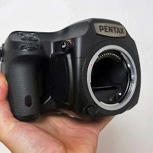 pentax_645_z_02.jpg
