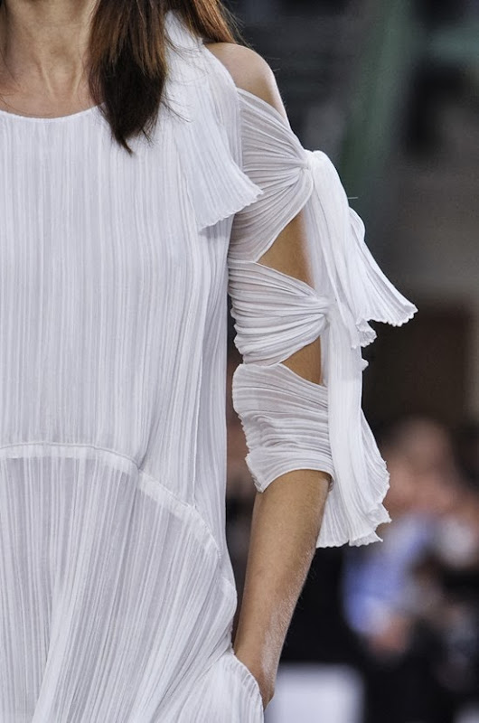 Chloe Spring 2014 Details 4jqw_XYrJPvx