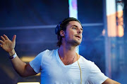 Axwell