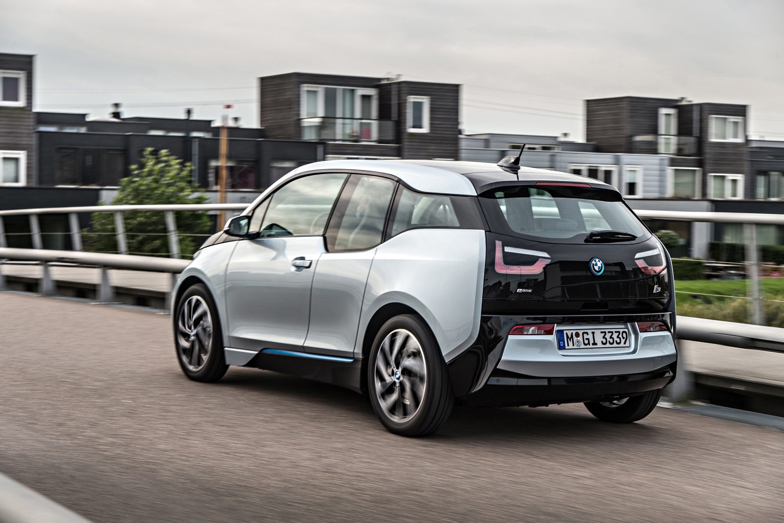 [2014-BMW-i3-76%255B2%255D.jpg]