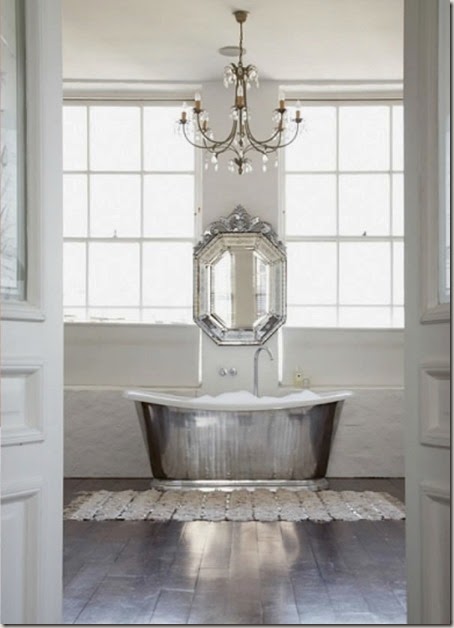 penny-wincer-graphy-silver-white-bathroom-inspiration
