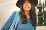Carly Simon
