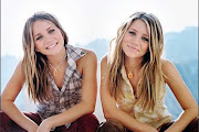 Mary-Kate And Ashley Olsen