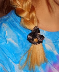daughter wearing Maddyloo hair ties_1